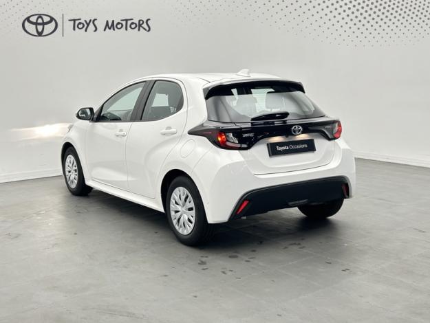 TOYOTA Yaris 116h Dynamic  