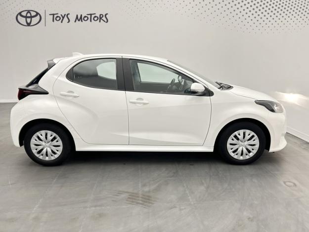 TOYOTA Yaris 116h Dynamic  