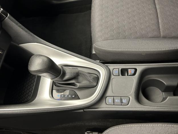 TOYOTA Yaris 116h Dynamic  