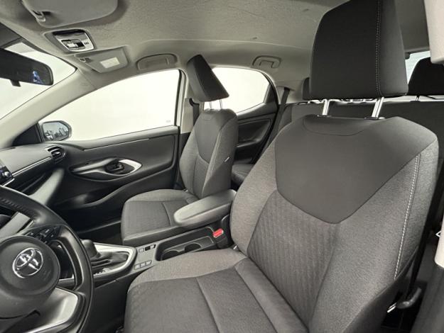 TOYOTA Yaris 116h Dynamic  