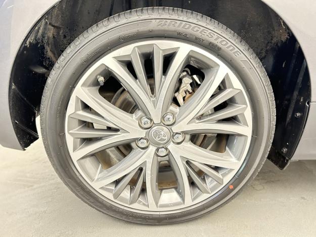 TOYOTA Yaris 116h Iconic  