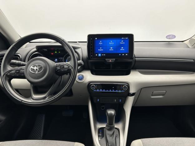 TOYOTA Yaris 116h Iconic  