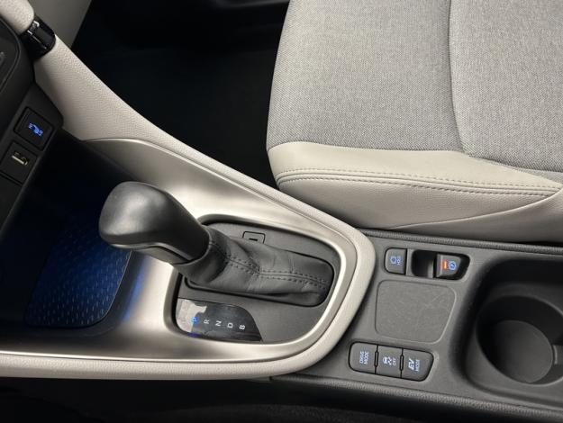 TOYOTA Yaris 116h Iconic  