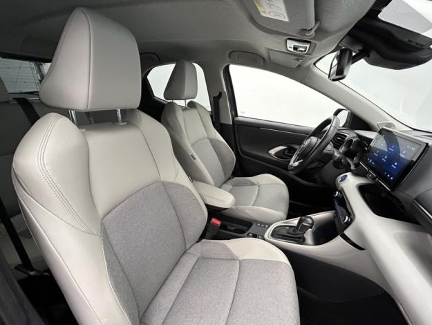 TOYOTA Yaris 116h Iconic  