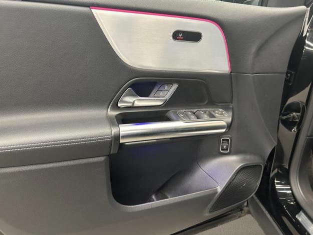 MERCEDES-BENZ GLA 200 d 4MATIC AMG Line  