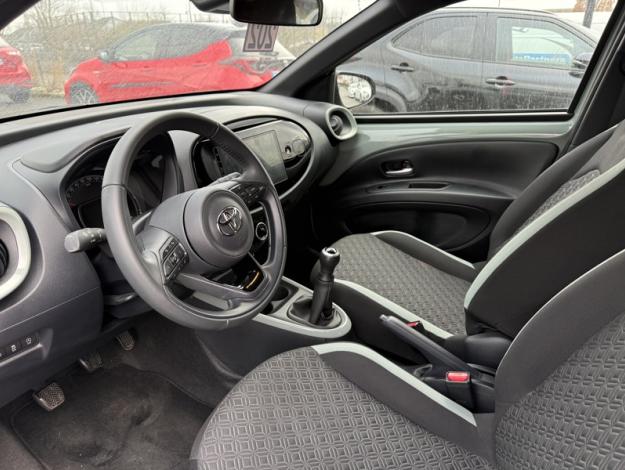 TOYOTA Aygo X 1.0 VVT-i 72 Design  
