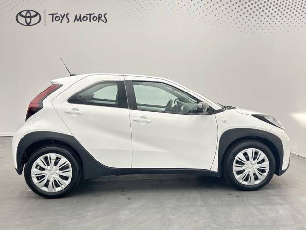 TOYOTA Aygo X 1.0 VVT-i 72 Dynamic   
