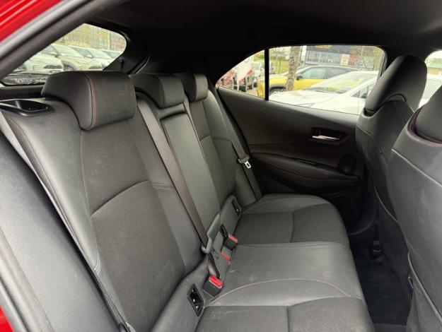 TOYOTA Corolla Hybride 196h GR Sport  PACK TECHNO .