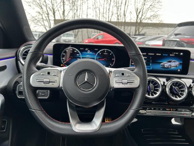 MERCEDES-BENZ CLA 180 d Coupé AMG Pack Night Pano  