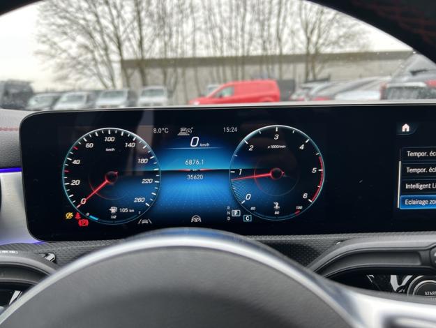 MERCEDES-BENZ CLA 180 d Coupé AMG Pack Night Pano  