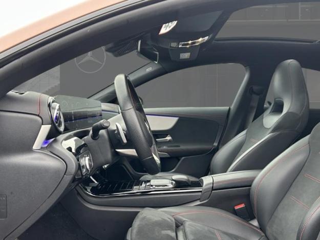 MERCEDES-BENZ CLA 180 d Coupé AMG Pack Night Pano  