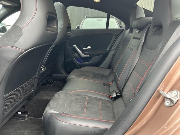 MERCEDES-BENZ CLA 180 d Coupé AMG Pack Night Pano  