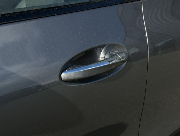 MERCEDES-BENZ GLA 200 d AMG Line  GLA 200 d AMG Line