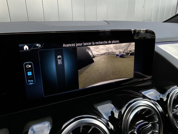 MERCEDES-BENZ GLA 200 d AMG Line  GLA 200 d AMG Line