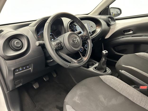 TOYOTA Aygo X 1.0 VVT-i 72 Dynamic  
