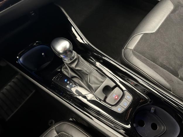 TOYOTA C-HR 1.8 HYBRIDE 122 COLLECTION  