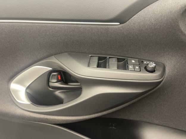 TOYOTA Yaris Cross 1.5 116H DESIGN    