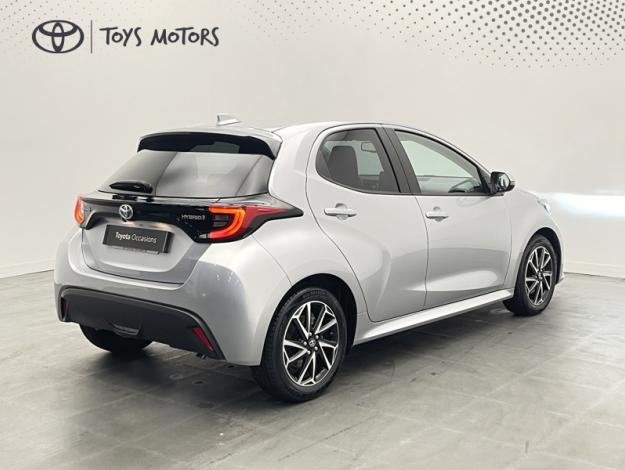 TOYOTA Yaris 116h Design  