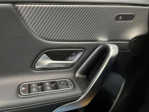 MERCEDES-BENZ Třídy A A 200 (12/20)