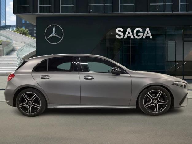 MERCEDES-BENZ A 200 d AMG Pack Night Facelift  