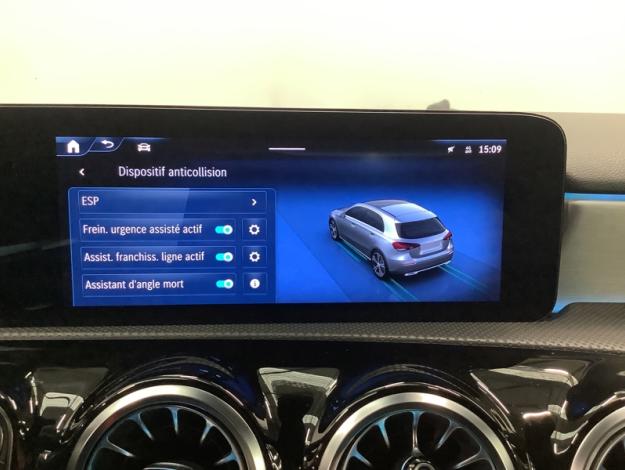 MERCEDES-BENZ A 200 d AMG Pack Night Facelift  