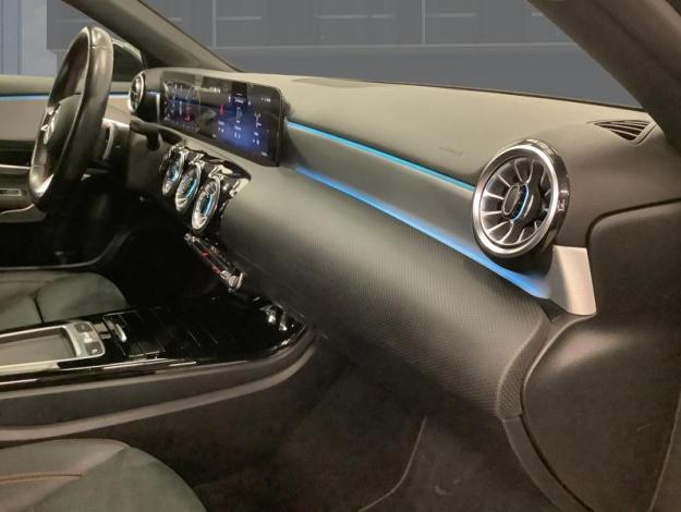 MERCEDES-BENZ A 200 d AMG Pack Night Facelift  