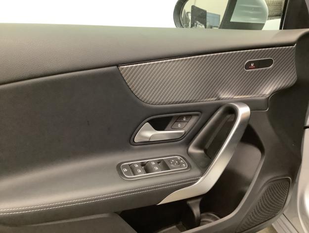 MERCEDES-BENZ A-Klasse A 180 d