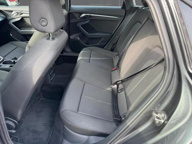 AUDI A3 30 TFSI S line Berline  1.0 110 ch S-tronic7