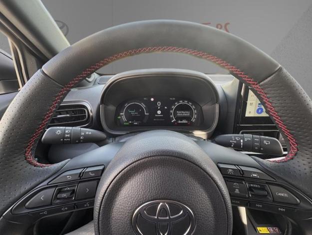 TOYOTA Yaris Cross 1.5 HYBRID 130H GR SPORT Pack Techno  