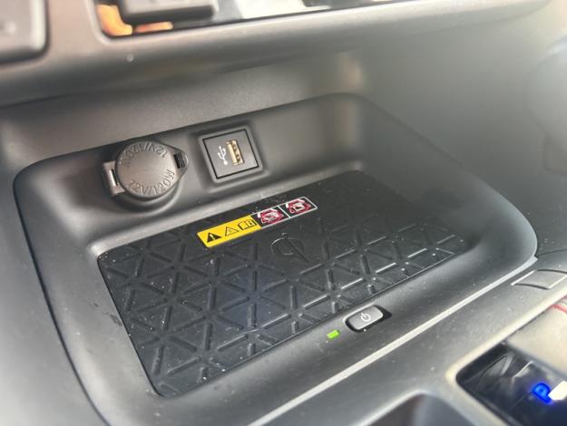 TOYOTA RAV4 PHEV PHEV AWD Design Business  