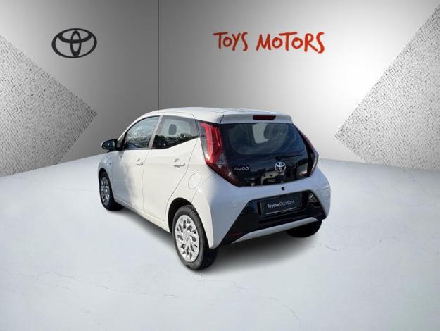 TOYOTA Aygo 1.0 VVT-i x-play  