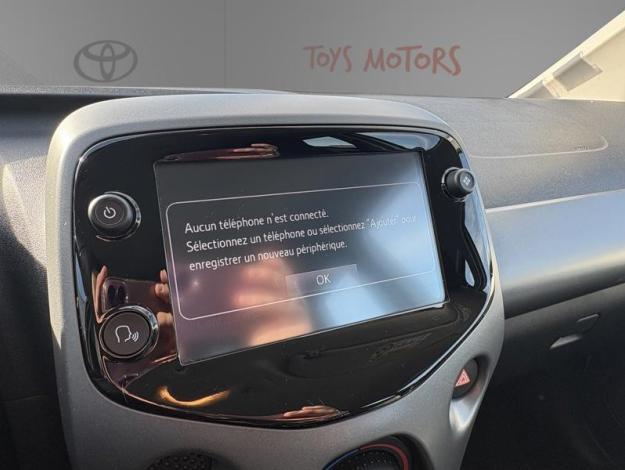 TOYOTA Aygo 1.0 VVT-i x-play  