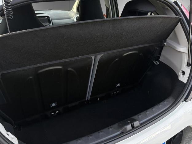 TOYOTA Aygo 1.0 VVT-i x-play  