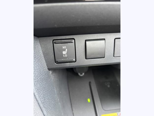 TOYOTA Yaris Cross 1.5 130H PREMIERE   