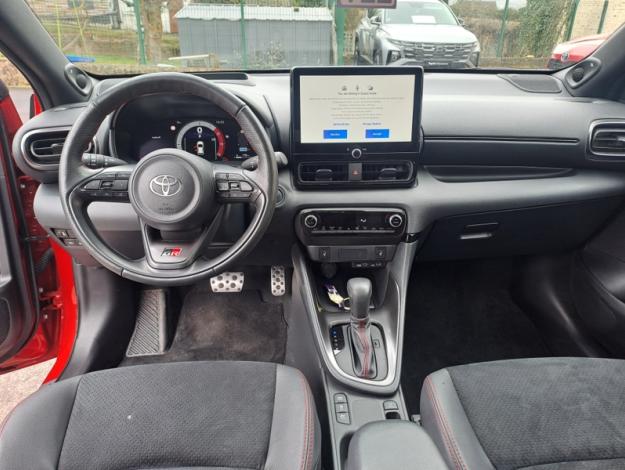 TOYOTA Yaris  130h GR SPORT  PACK TECHNO 