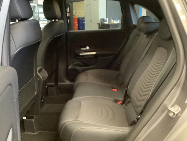 MERCEDES-BENZ B-Klasse B 180 d