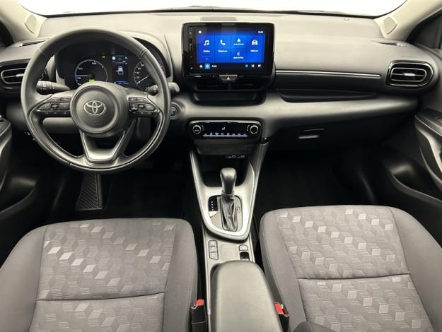 TOYOTA Yaris 116h Dynamic  
