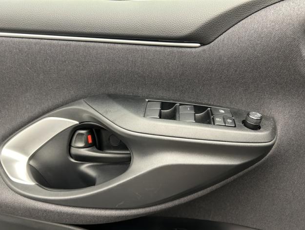 TOYOTA Yaris 116h Dynamic  