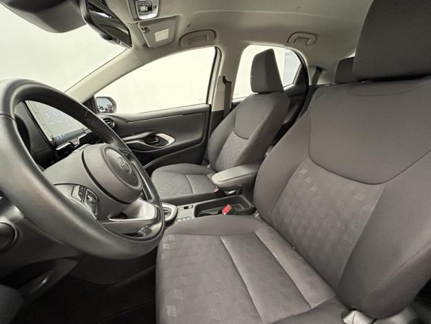 TOYOTA Yaris 116h Dynamic  