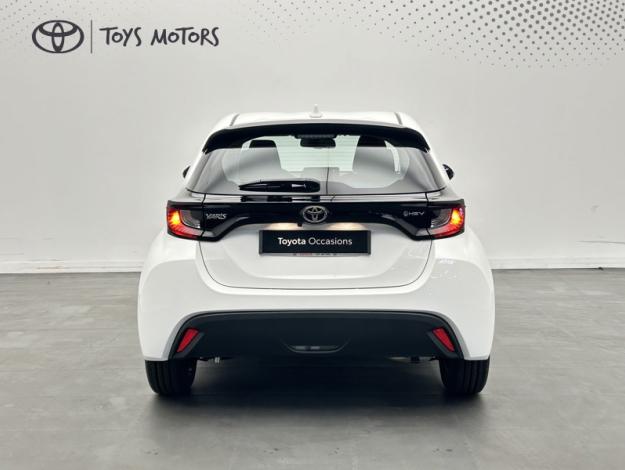 TOYOTA Yaris 116h Dynamic  