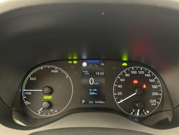 TOYOTA Yaris 116h Dynamic  