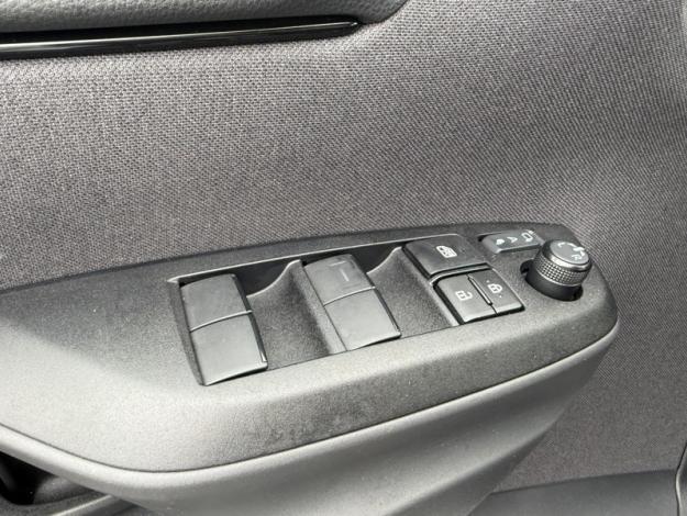 TOYOTA Yaris 130h GR SPORT  