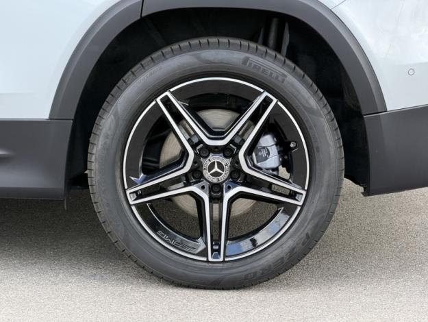 MERCEDES-BENZ GLB 200 d AMG Line  GLB 200 d AMG Line