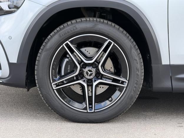 MERCEDES-BENZ GLB 200 d AMG Line  GLB 200 d AMG Line