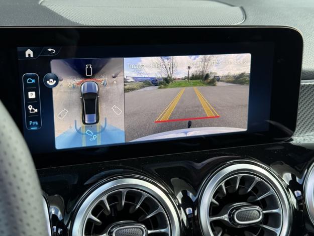 MERCEDES-BENZ GLB 200 d AMG Line  GLB 200 d AMG Line