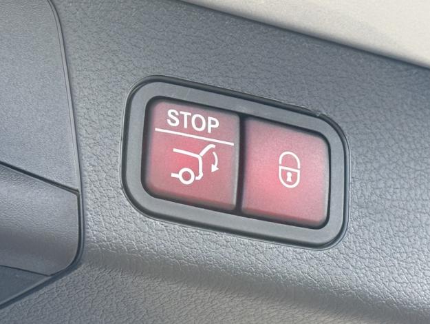 MERCEDES-BENZ GLB 200 d AMG Line  GLB 200 d AMG Line