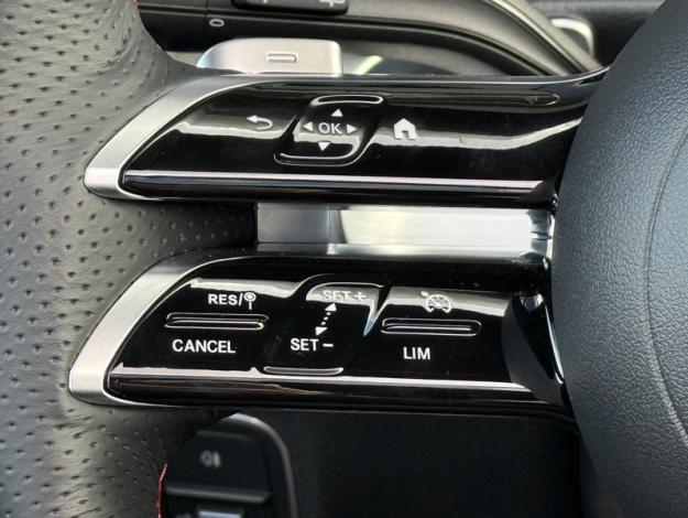 MERCEDES-BENZ GLB 200 d AMG Line  GLB 200 d AMG Line