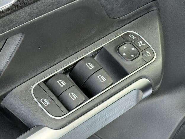 MERCEDES-BENZ GLB 200 d AMG Line  GLB 200 d AMG Line