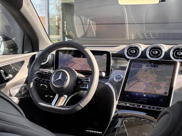 MERCEDES-BENZ GLC Coupé GLC 220 d 4MATIC Coupé AMG Line  GLC 220 d 4MATIC Coupé AMG Line