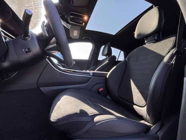 MERCEDES-BENZ GLC Coupé GLC 220 d 4MATIC Coupé AMG Line  GLC 220 d 4MATIC Coupé AMG Line